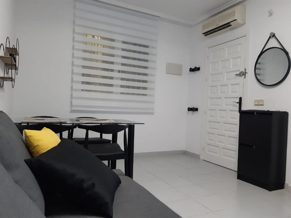 טורבייחה Lovely Apart 3 Minutes To The Beach מראה חיצוני תמונה
